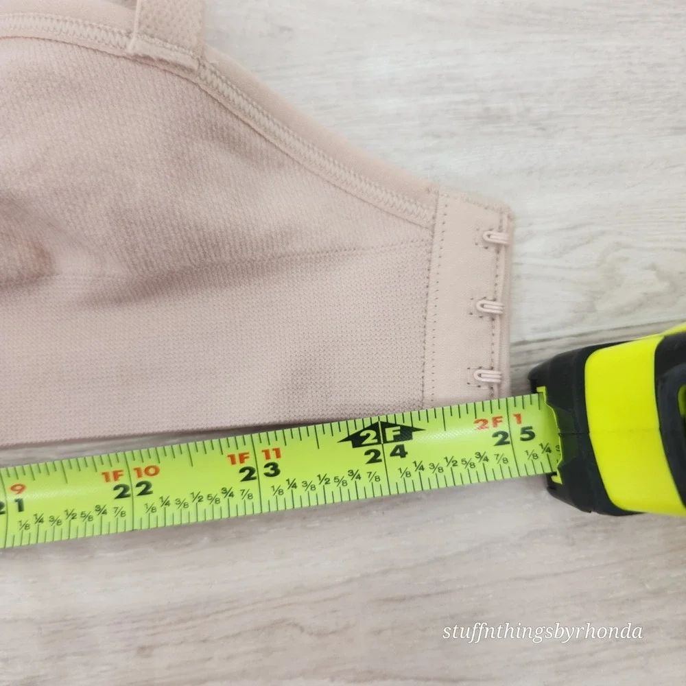 NWOT DKNY Womens Seamless Wireless Wirefree Bra Beige with Soft Stretch XL
